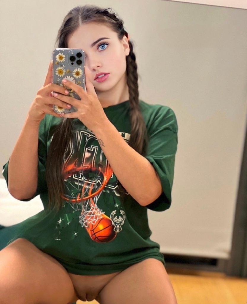 Candy Lisa 🍬 tweet media