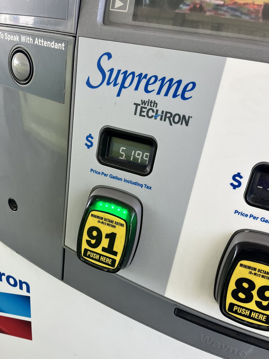 🇺🇸🌵JDDR/AZ🌵🇺🇸 on Twitter "57 for 11 gallons of gas 🤬wheres AZ’s MSM