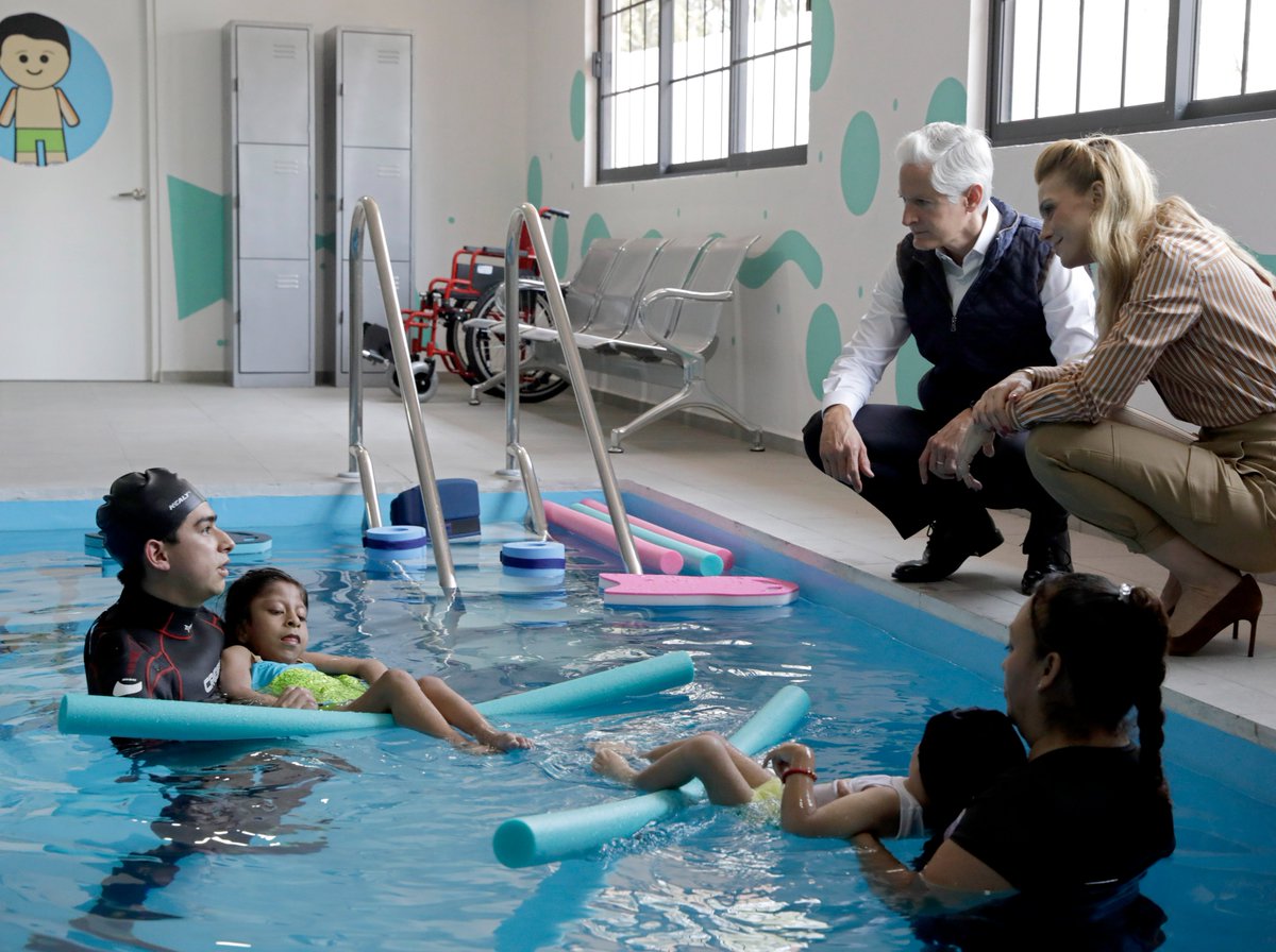 El nuevo Centro Estatal de Rehabilitación #Chalco tiene áreas especiales de estimulación sensorial, ultrasonido, rayos X e hidroterapia, lo que permite diagnósticos y rehabilitaciones más rápidas y eficaces.