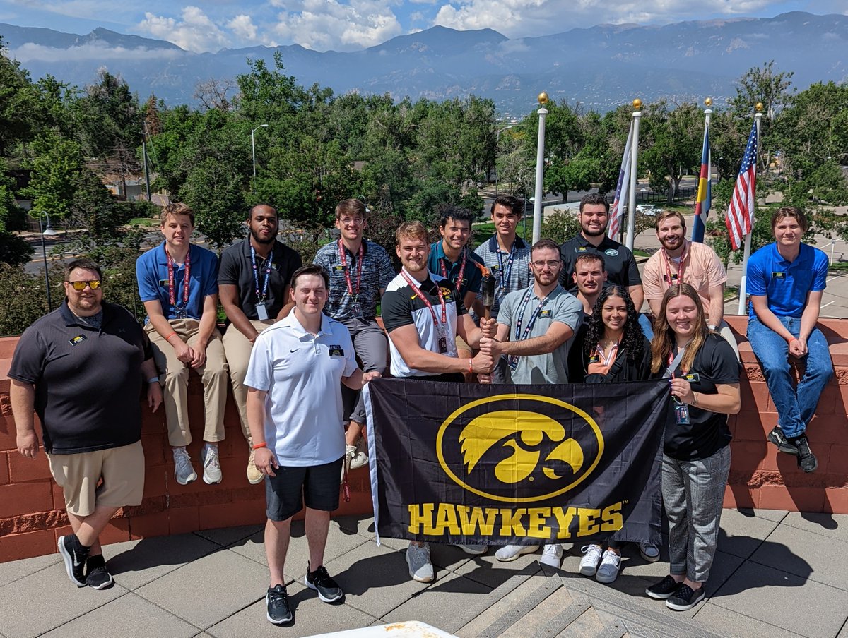 #UISRM students at the top of the <a href="/TeamUSA/">Team USA</a> Olympic and Paralympic Training Center during the summer 2022 #TeamUSA Practicum!
#1DayForIowa #UISRM2COS <a href="/UISportRecMgmt/">University of Iowa Sport and Recreation Management</a> <a href="/USOPC_News/">USOPC News</a>