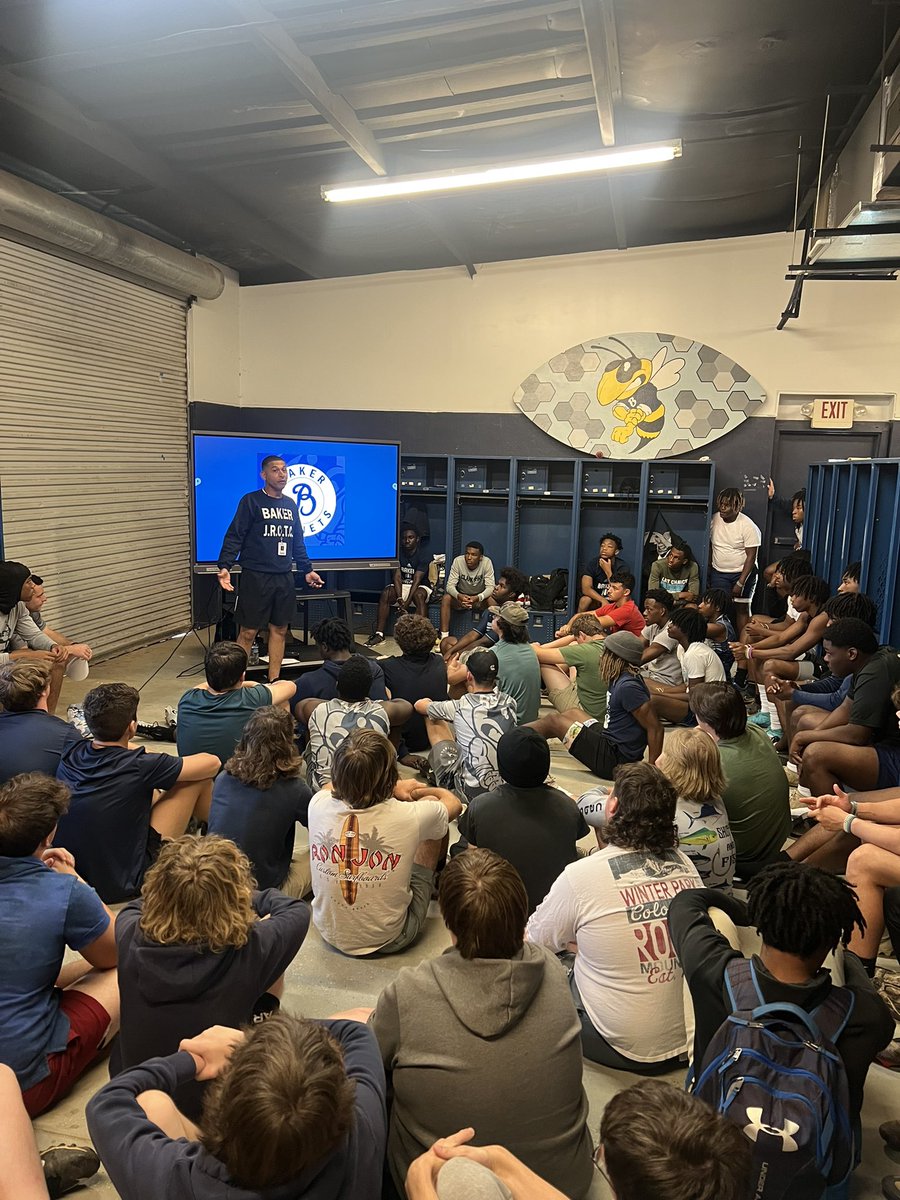 Craig Sanders tweet media