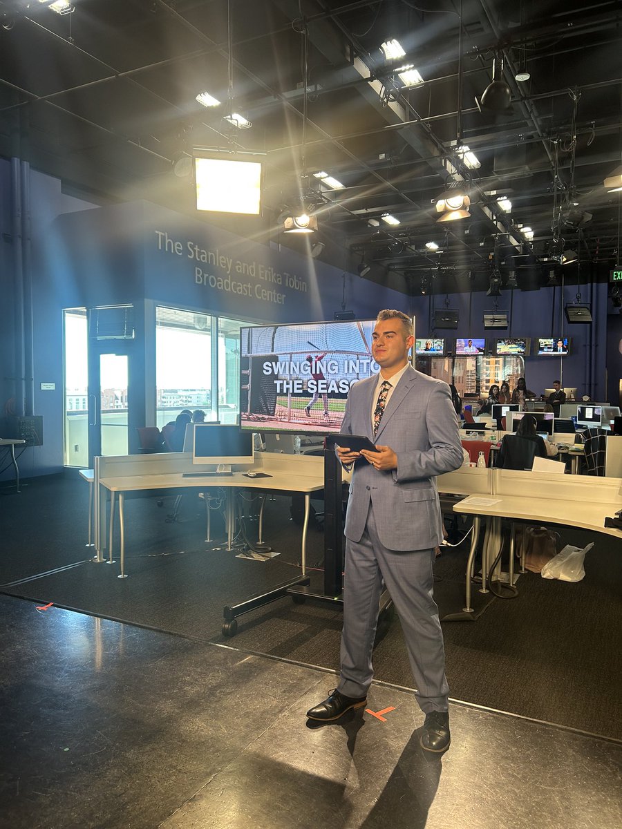 ICYMI: Had a blast anchoring yesterday’s Cronkite Sports Report.
<a href="/sportscronkite/">Cronkite News: Phoenix Sports</a> 

Shoutout to the production crew for making sure everything ran smoothly!