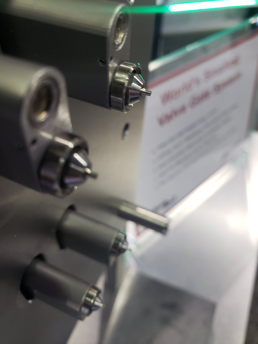 _Technoject_'s tweet photo. Thursday is the last day at the PTXPO to see the world's smallest valve gate system from Heitec, booth 1625! Rosemont convention centre. #PTXPO #smallestvalvegate #hotrunners #heitec https://t.co/TA3Bw9aopH