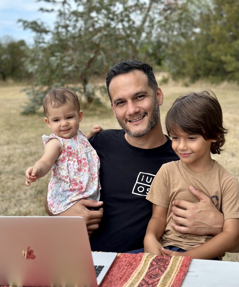 Trabajo remoto y flexible, un beneficio que llegó para quedarse en la informática 👇 
linkedin.com/pulse/trabajo-…