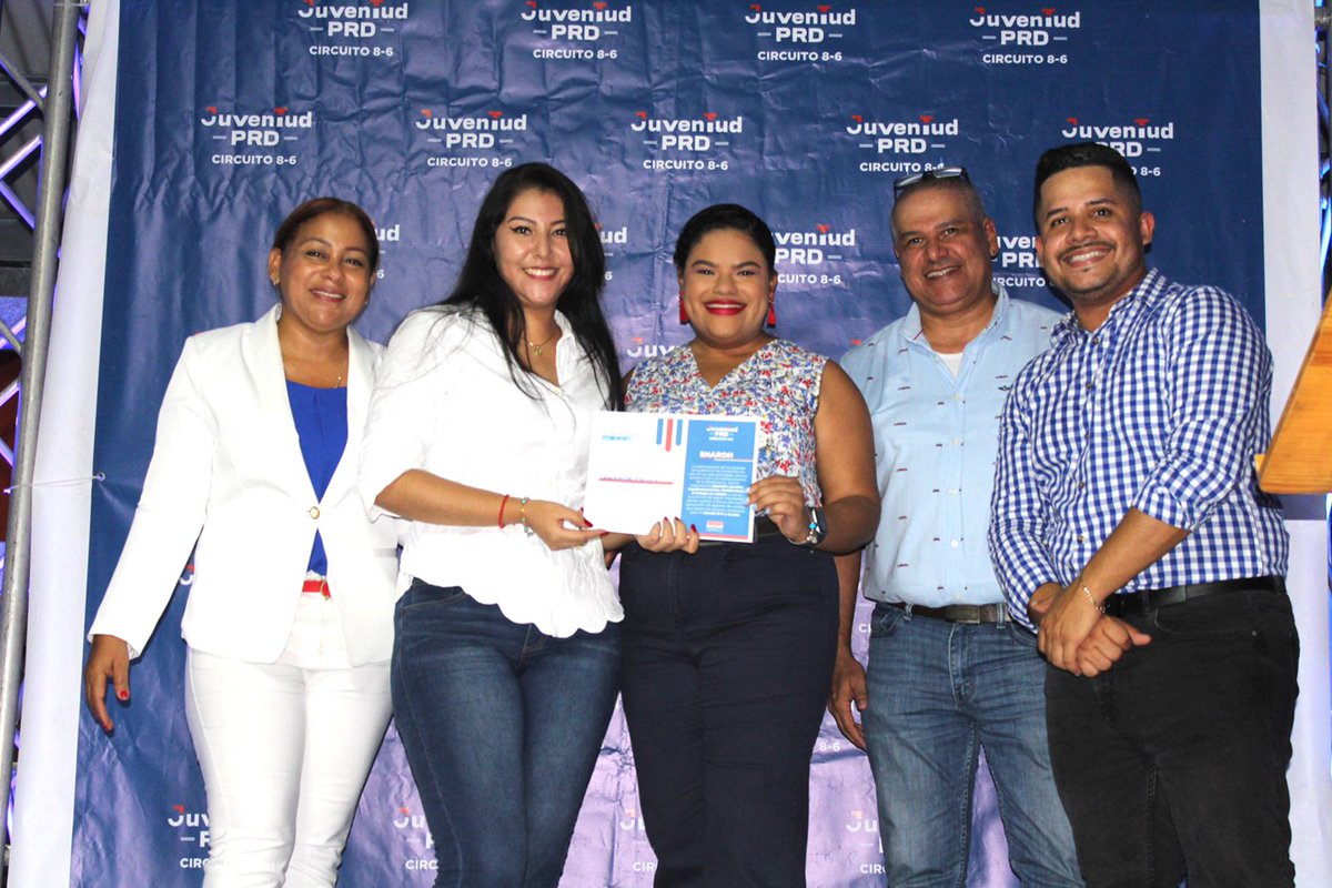 JuventudPRD8_6's tweet photo. Felicidades a la nueva Junda Directiva del Corregimiento de La 24 de Diciembre, quienes el pasado sábado fueron juramentados reconociendo el lidegazgo de nuestra juventud 💪🏽.

Somos #JuventudPRD86 ¡Enhorabuena Muchachos! 👏 https://t.co/xuvEO3UGsU