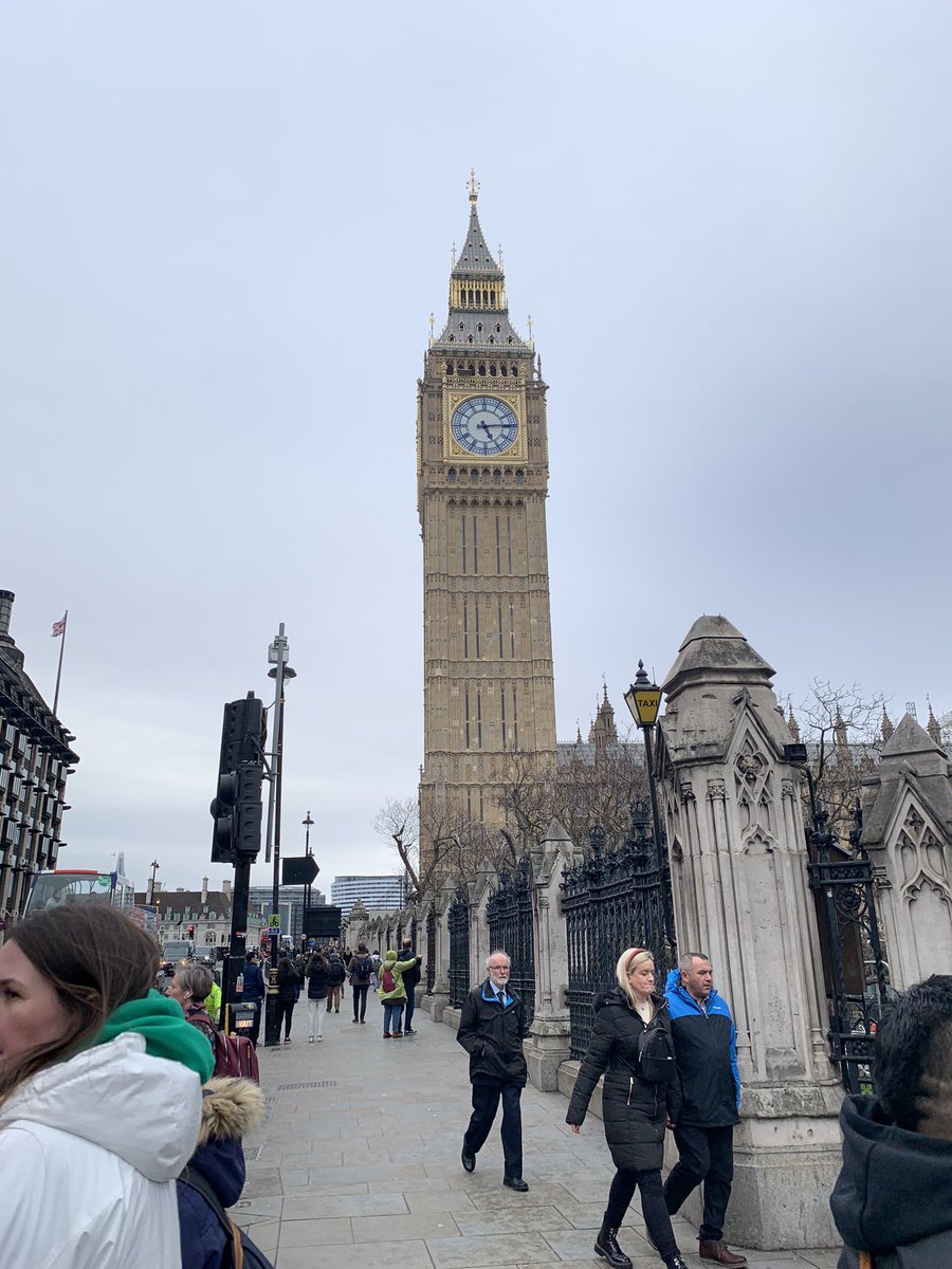 gapartridge's tweet photo. Back home in beautiful Derbyshire after visiting London visiting @Soutron clients. Still buzzing from visit, you can’t beat meeting &amp; talking libraries/archives with like minded people. Love walking across town between visits and see the wonderful city that is London #hometown https://t.co/gd7mxBINaI