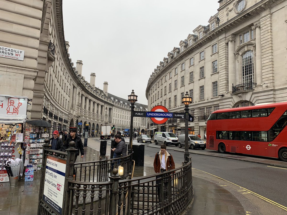 gapartridge's tweet photo. Back home in beautiful Derbyshire after visiting London visiting @Soutron clients. Still buzzing from visit, you can’t beat meeting &amp; talking libraries/archives with like minded people. Love walking across town between visits and see the wonderful city that is London #hometown https://t.co/gd7mxBINaI