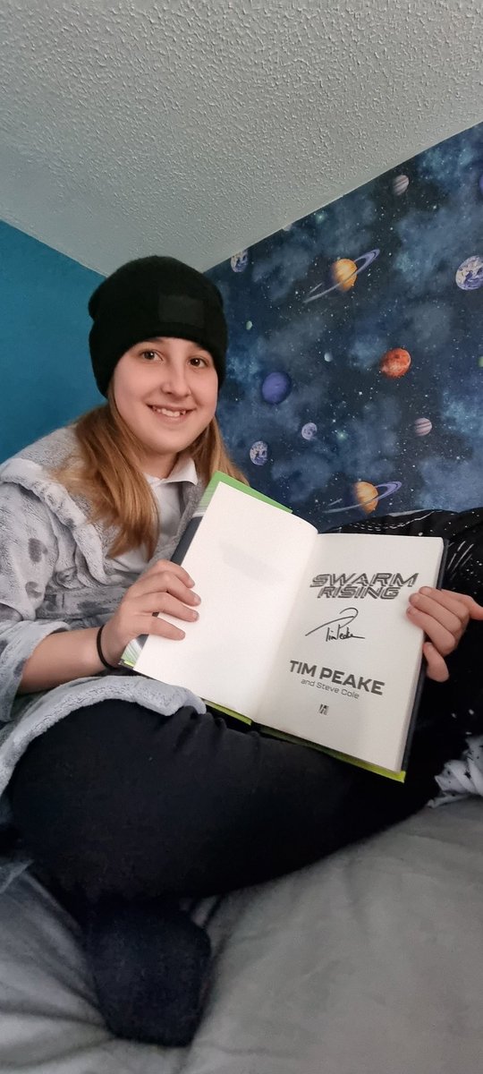 lisajane1984's tweet photo. @RiddingsJnr have the most amazing teachers! My space mad child has been gifted the best book ever! Signed by an actual astronaut @astro_timpeake 🧑‍🚀🪐🔭 https://t.co/U9STYwTqs4