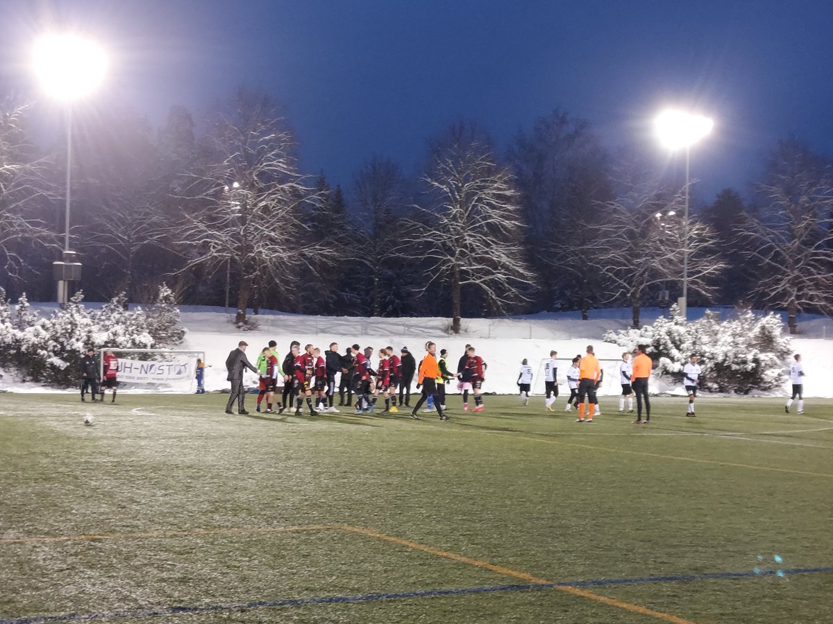 rize425's tweet photo. Kultsu Fc:lle voitto suomen cupin toiselta kierrokselta tennislukemin 0-6 lappeenrantalaista liryä vastaan ja Misa Puhakaiselle  hattutemppu pelissä. 🙂🥅⚽️👏👍🎩 #kultsufc #liry  #lappeenranta #joutseno #SuomenCup #jalkapallo #football  #pelipäivä https://t.co/kz3i1CJGf0