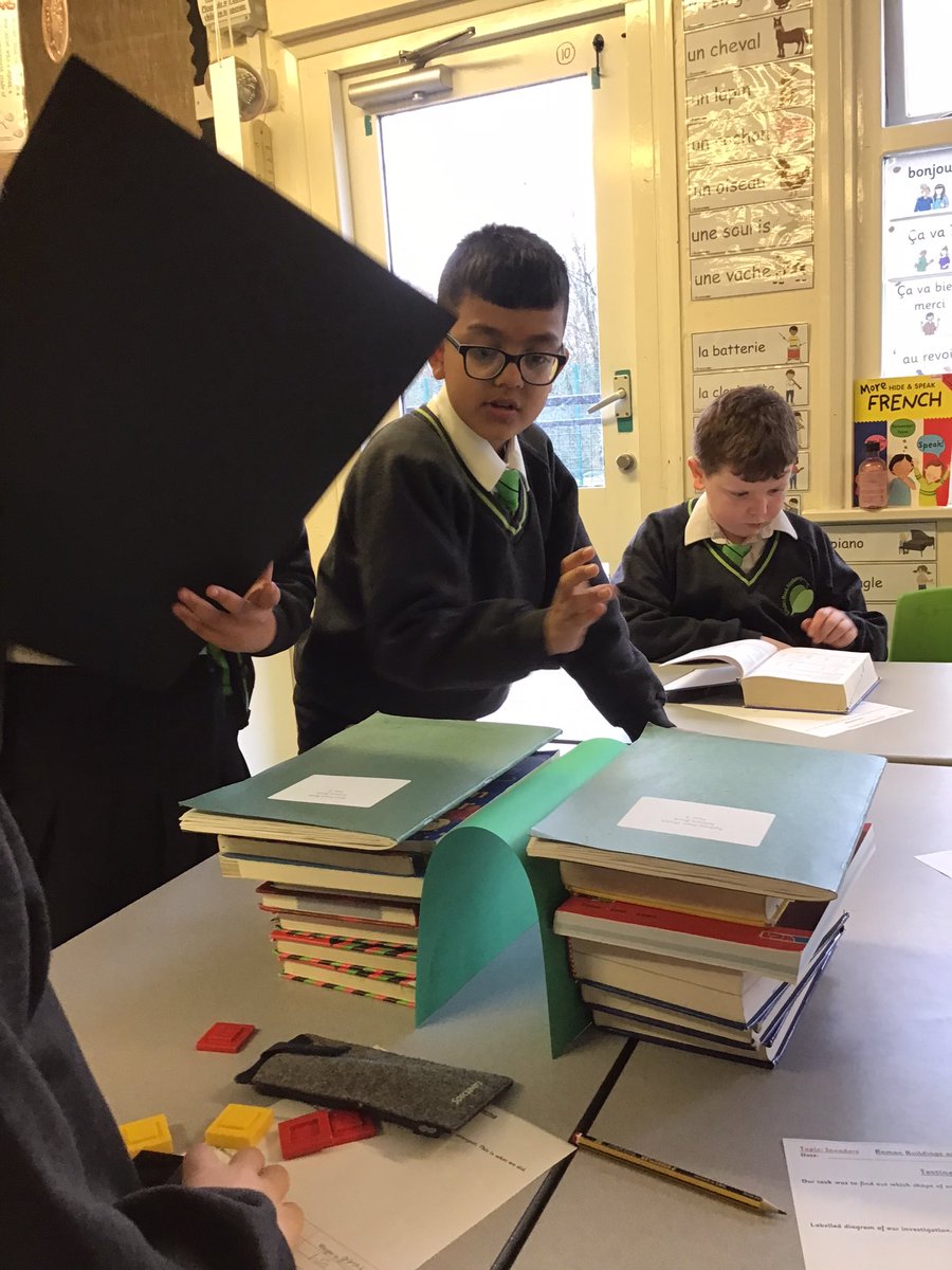 LindenRDCedar's tweet photo. Testing the strength of different arches under a bridge structure. Which one will be the best design for holding the most weight?   🏛@Linden_DT #engineering #bridges #aqueducts #arches #Romans https://t.co/Wv9xDG8XVv