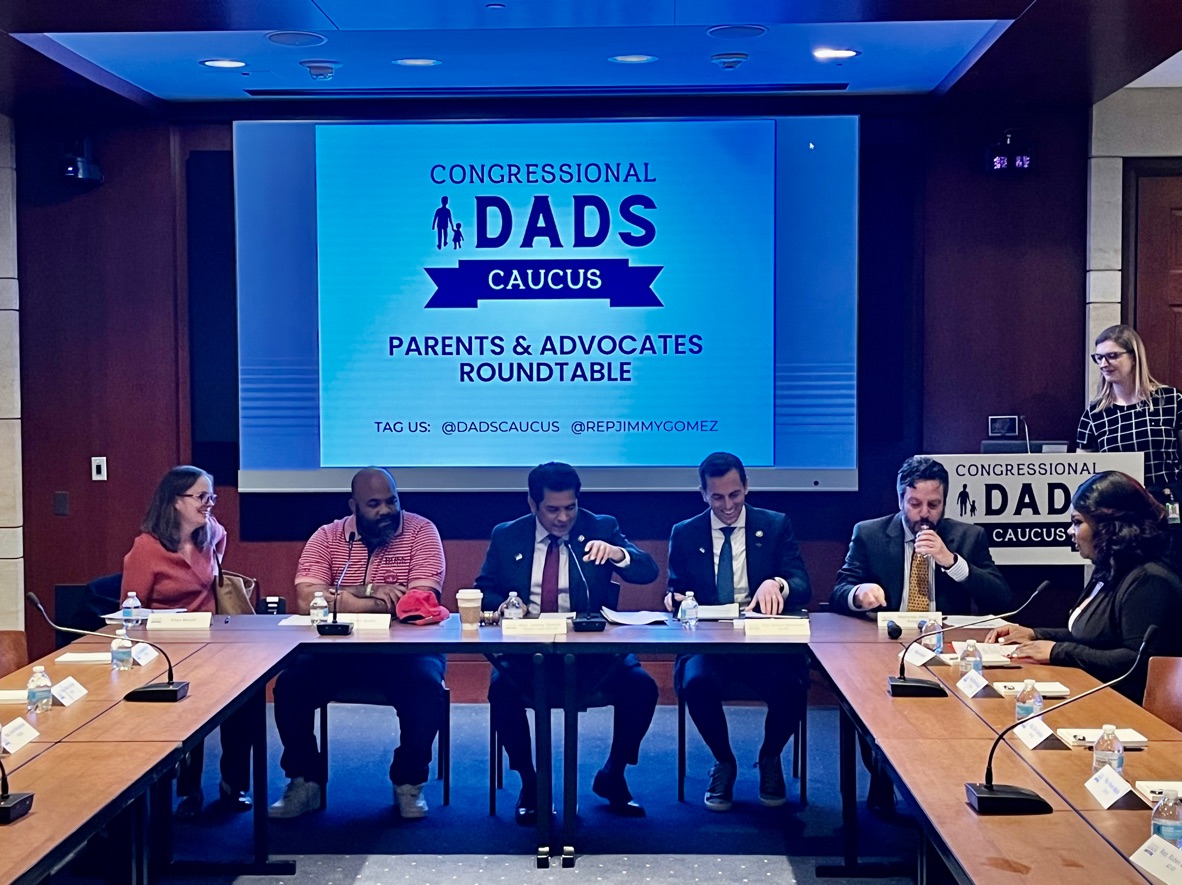 EveryChildCal's tweet photo. Nina Buthee, EveryChild CA's Executive Director, is attending the Congressional Dads Caucus Roundtable to discuss policies that uplift working families, including paid family and medical leave, affordable childcare, and the Child Tax Credit. #accessdc #congressionaldadscaucus https://t.co/jLjjXNhx7U