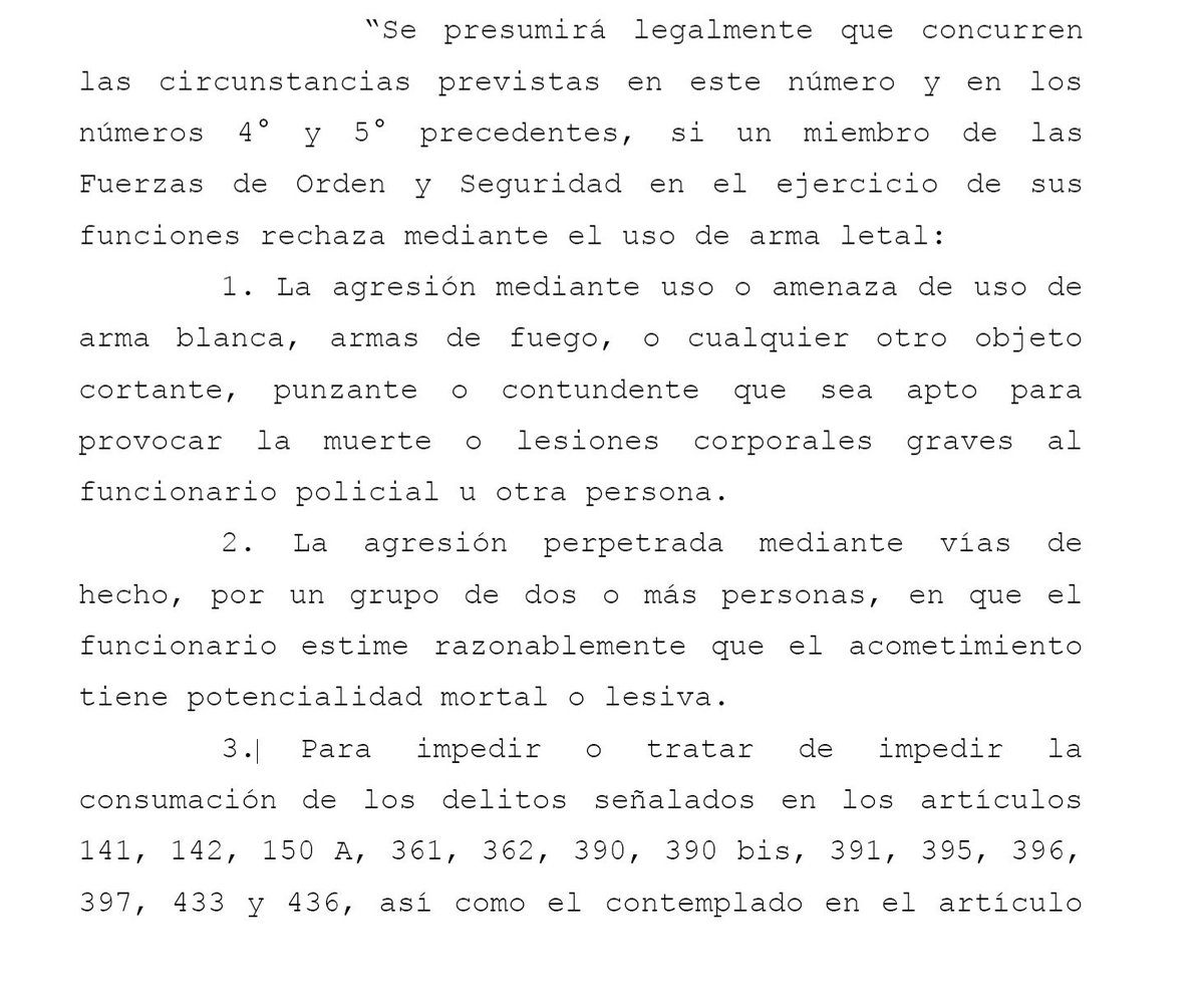 RodRettig's tweet photo. Lo que se aprobó hoy es una licencia para lesionar y matar para fuerzas de orden en cualquier contexto, incluyendo protestas. El numeral 2 de la foto 1 es una aberración, y la foto 2 muestra q por ejemplo una lesión en contexto de forcejeo implicará cárcel. Llamo a la cordura. https://t.co/Omi17ghlP9