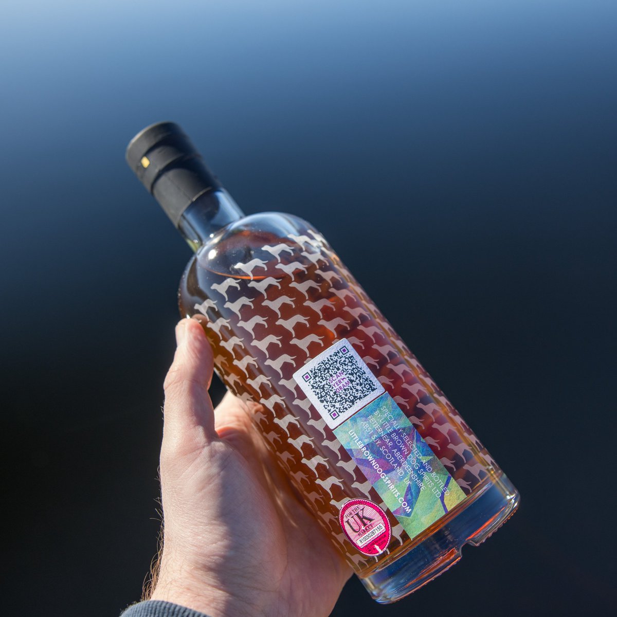 LBDspirits's tweet photo. OUT NOW
The newest addition to the #WeeMongrel Family
Wee Mongrel Blended Rum - Batch One
70cl 48%vol
All cask types, ages, ferment & still type and
@what3words
locations for the distilleries published on the #ScanYerDram QR code back label.
#weemongrelrum
#thisisnotaspicedrum https://t.co/8QT9FKMGVE