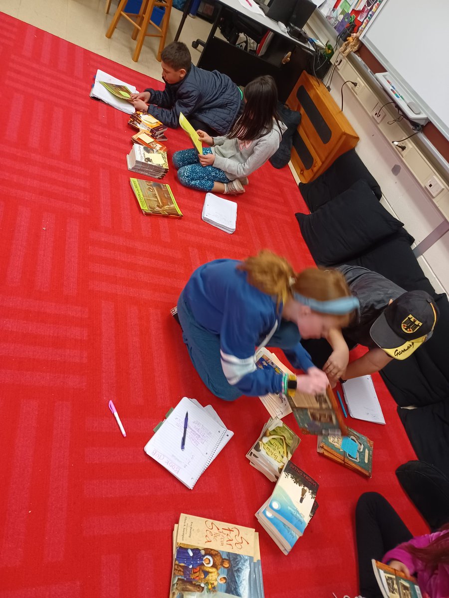 Mrs. Lango tweet media