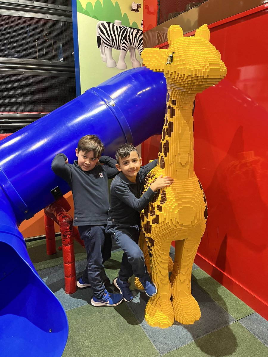 MrsBrowne12's tweet photo. We had a fantastic day at LegoLand! We worked together to create strong structures, explored mini Lego worlds and made different creations🧱 @StGregoryHCDSB @LEGO_Group https://t.co/h4YAjowj5y
