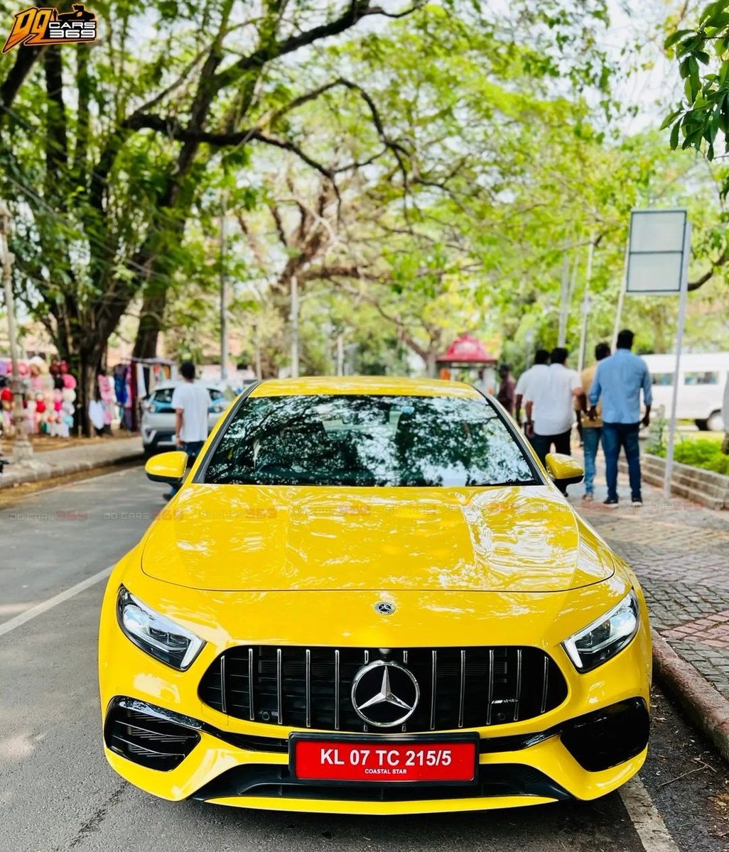 swalih_habeeb_'s tweet photo. Wish to be in #369Garage soon!! 💛🫰
MercedesBenz - AMGA45✨️ https://t.co/LZ8MCDhnP0