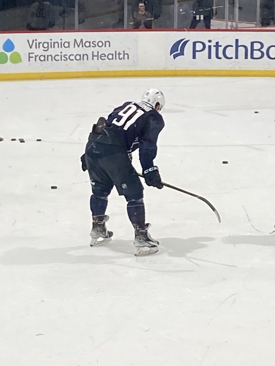 bwillgress's tweet photo. Don’t be too jealous @JeffMarek got to watch Sprong at the @SeattleKraken practice https://t.co/iCkbX6aWc8