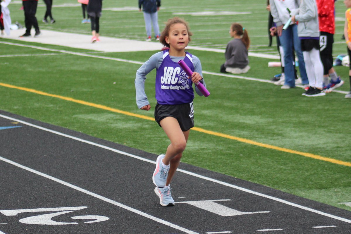 JohnstonRunning's tweet photo. HS students, JRC is looking for additional help for youth track practices. Interested in helping out on a consistent basis? Reach out or complete the registration below. You can earn Silver Cord hours and become eligible for our college scholarships!
https://t.co/BCasUMzDMU https://t.co/6T1HbQiMd8