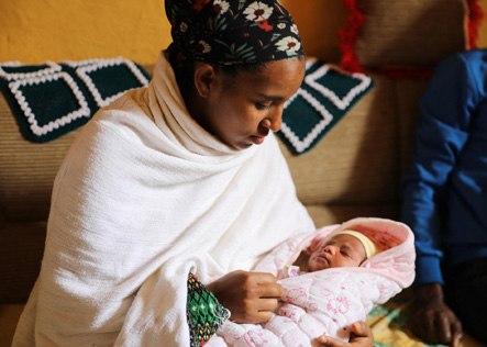worldvisioncan's tweet photo. #DidYouKnow around 15 million babies are born prematurely each year?

Through Born On Time, a five-year program to address key risks in preterm birth, we partnered with fellow NGOs and @CanadaDev to support mothers in Bangladesh, Mali and Ethiopia.

Here's what happened. 1/ https://t.co/EyfndxB639