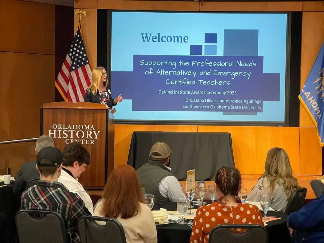 SWOSU_DOE's tweet image. Excellent celebration of creative innovation in education at the DaVinci ceremony. Dr. Oliver represented herself, her colleagues, and SWOSU Dept. Of Education incredibly well. We are proud of the work you and Dr. Aguiñaga are doing.