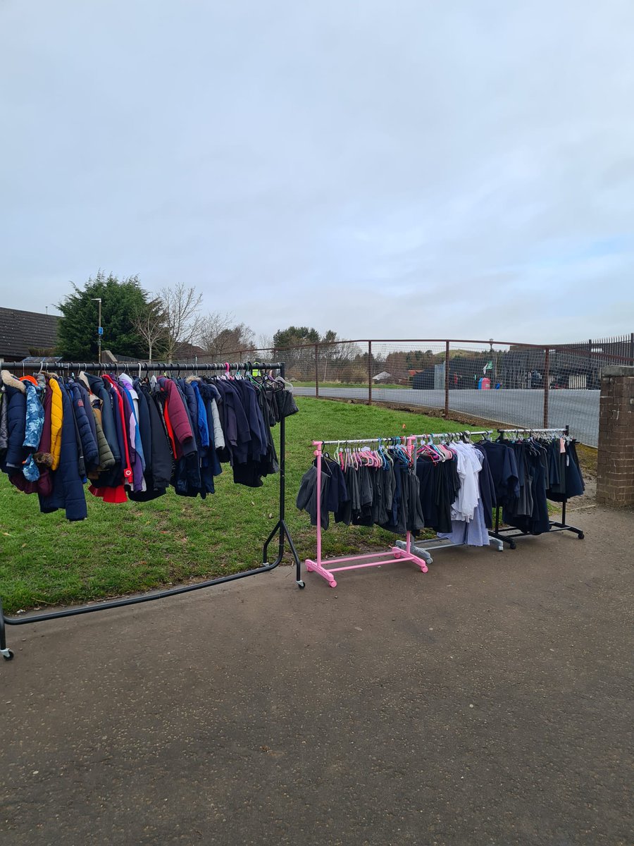 carmondean_ps's tweet photo. Don’t go and buy new uniform for the final term. We have a huge selection available within school that we will be bringing out to the gate this week. Help the environment (and your pocket!) by reducing waste and taking some of our pre-loved items for free! @WL_Equity https://t.co/3OKcQ7JWwu
