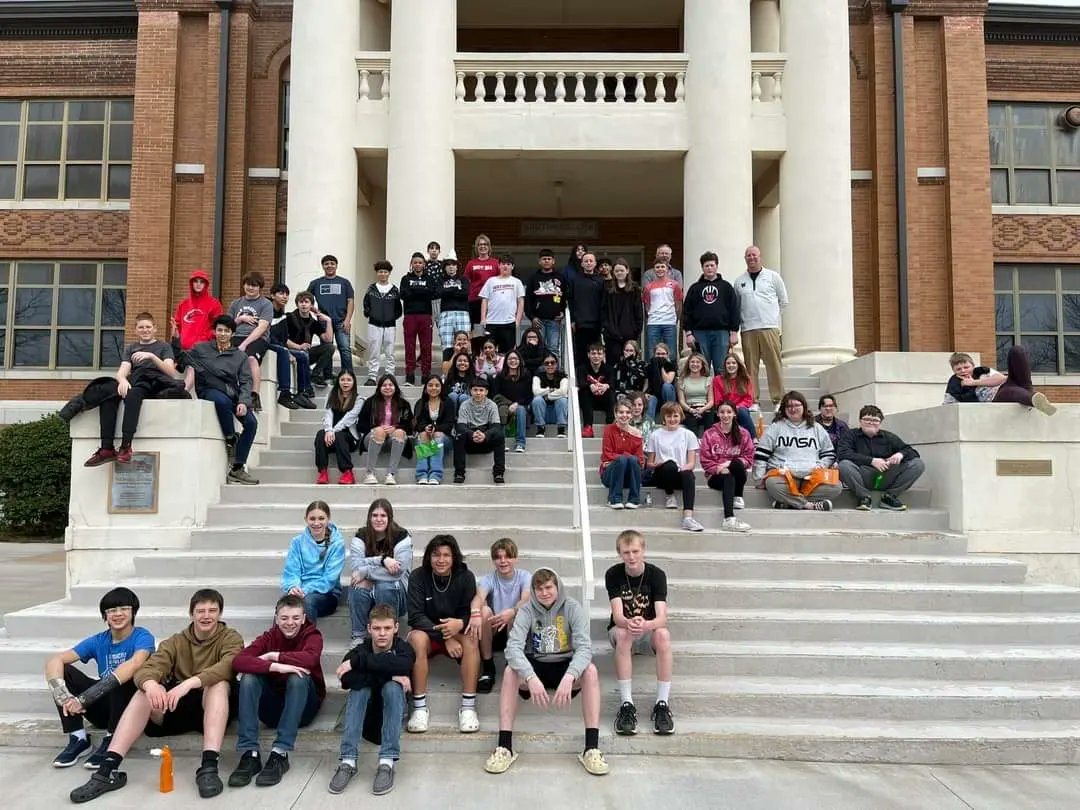 SWOSU_DOE's tweet image. Thanks Ty Hussey for bringing your Watonga 8th grade group to campus. We look forward to seeing them each year going forward. #BeABulldog #ClassOf2031