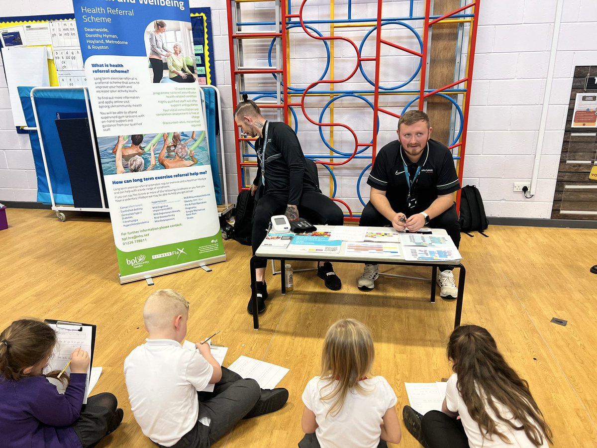 OPA_Darfield's tweet photo. Yesterday, our Y2 children took part in their careers event! It was a fantastic event and it was lovely to be able to open this up to parents after school too! Toby Tyke even popped in to visit! #OPADiploma #TeamOPAD #Community https://t.co/bF7xmGXHH3