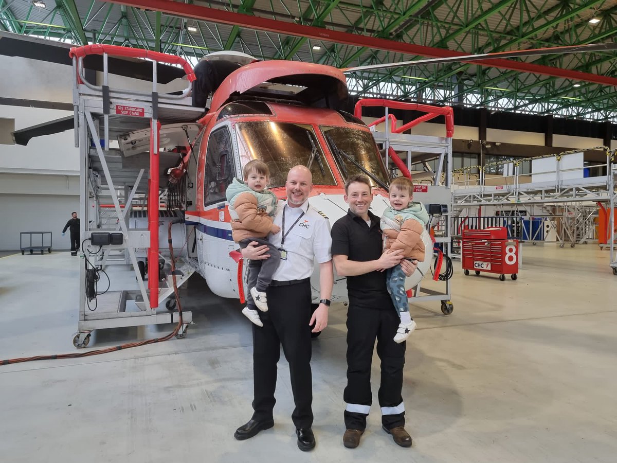We went to see Uncle Ross at his work with Daddy to say goodbye on his last day! We’re biased but we think he’s gonna be a huge loss around @CHCHelicopter and everyone will miss him. Well done Uncle Ross and good luck in your new job ❤️ #twins #helicopter #s92 #aberdeen #offshore