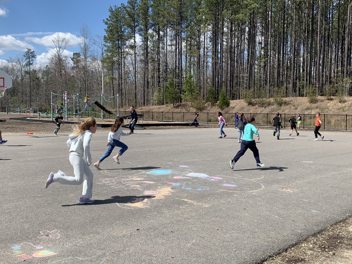 Ashley Waller (@mrswaller3rd) on Twitter photo Shoutout to today’s Watch Dog Dad for joining our Sharks and Minnows game at recess! <a href="/OldHundredES/">Old Hundred Elementary School</a> Shoutout to today’s Watch Dog Dad for joining our Sharks and Minnows game at recess! <a href="/OldHundredES/">Old Hundred Elementary School</a>