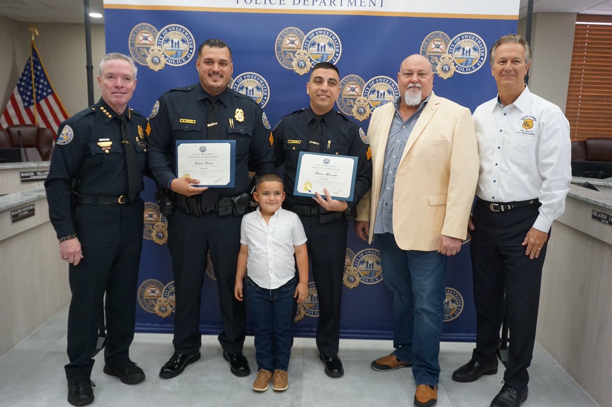 SweetwaterMayor's tweet photo. Congratulations to Sgt. Miranda, and Stg. Cortes, for their promotions today, it is very well-deserved. Their dedication and commitment to keeping our community safe exemplify the enormous strides our Police Department has made over the years. https://t.co/UlOh9PDriz