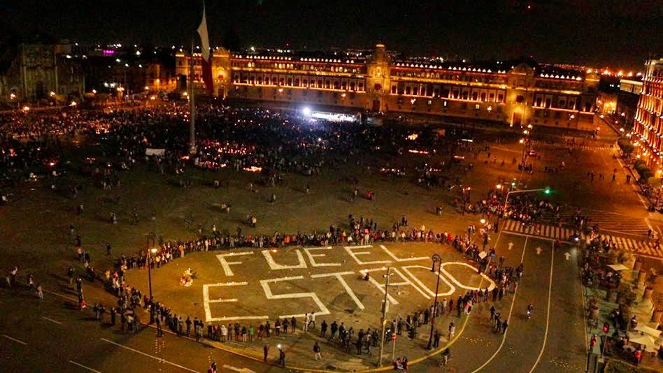 SocCivilMx's tweet image. ¿Fue en una instalación del gobierno federal?
ABC no
Los 43 no
Cd. Juárez sí

¿Hubo involucramento de terceros ajenos al gobierno federal?
ABC sí
Los 43 sí
Cd. Juárez no

¿Las víctimas eran responsabilidad directa del gobierno federal?
ABC no
Los 43 no
Cd. Juárez sí

#FueElEstado