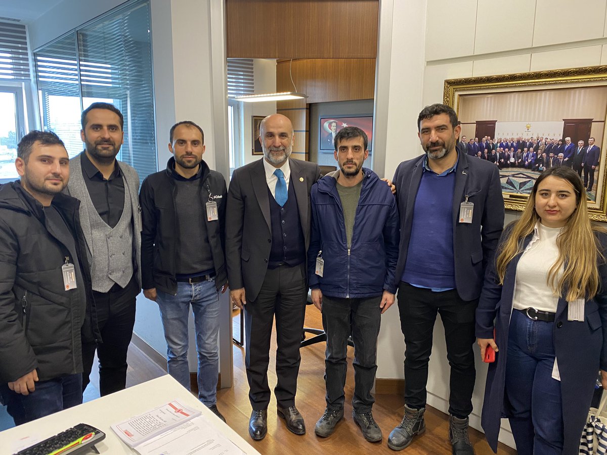 Ulaştırma ve Trafik Hizmetleri Teknikeri kardeşlerimizi #TBMM’de misafir ettik. 

Ziyaretlerinden dolayı kendilerine teşekkür ederim.