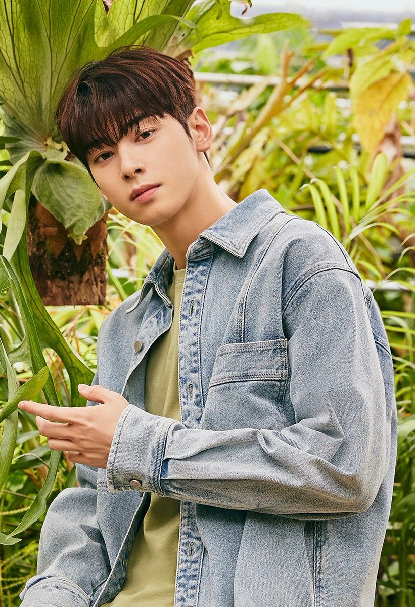 VanYos_21's tweet photo. Happy Birthday #ChaEunWoo oppa favoritku 😍🎂
30 Maret 1997
drama yg dibintangi dia sudah kutonton :
1. #MyIDGangnamBeauty
2. #TrueBeauty
3. #BestHit
aktingnya luar biasa gak pernah kecewain *jempol👍
sejak tahun 2017 pertama kali aku sangat menyukai dia krn tampan bgt 😭 https://t.co/E6F91vcnmp