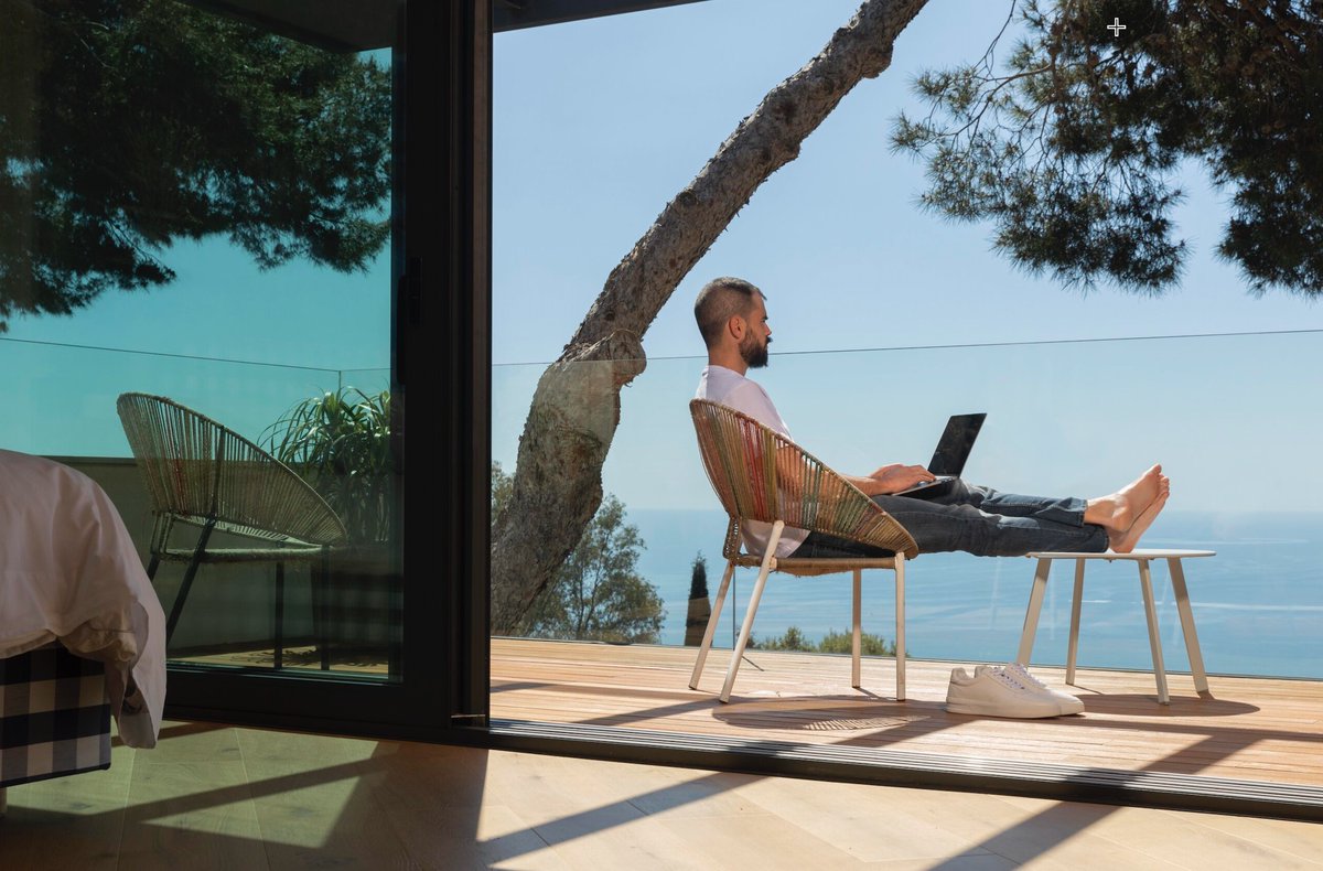 MentalHealth365's tweet image. Are You Highly Sensitive? – The Highly Sensitive Person Questionnaire bit.ly/HSPAssessment  | #LifeBeyondSelf powered by #MentalHealth365 |  #attachmenttheory #hspjourney #highlysensitiveperson #neurodiversity