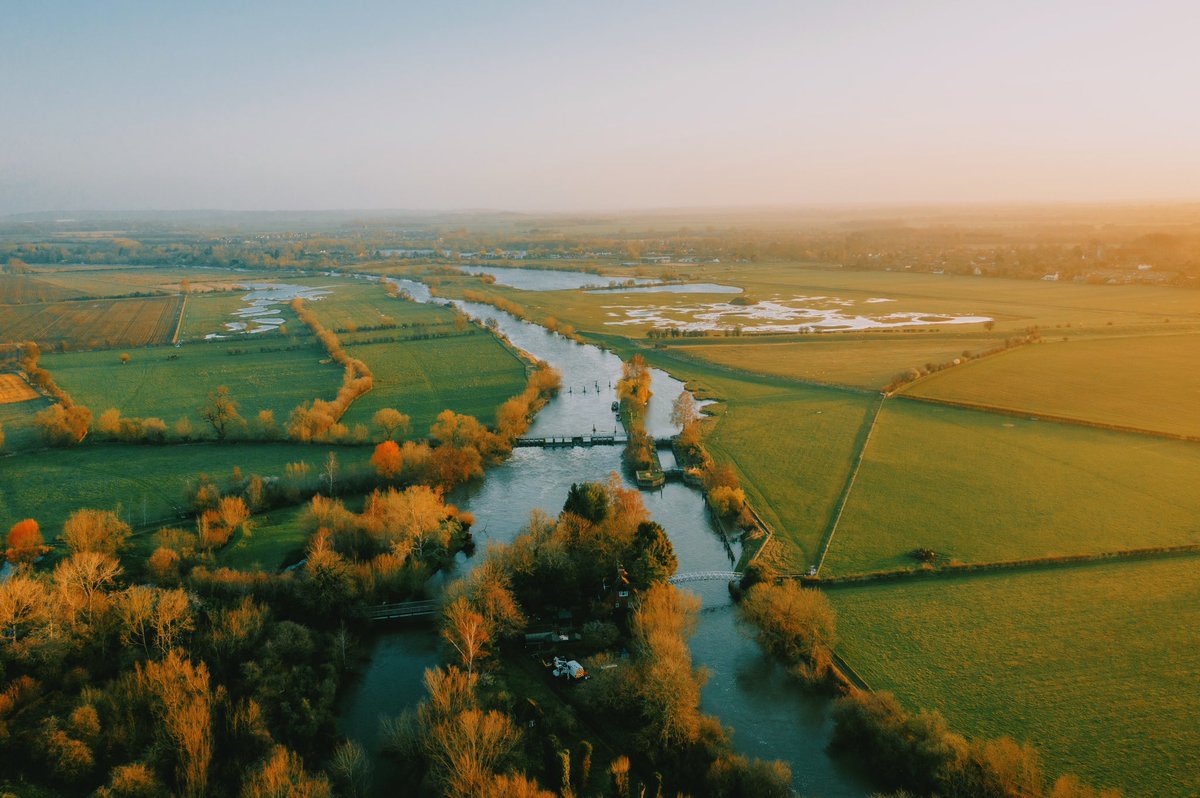 DanielCasson1's tweet photo. Little Wittenham // https://t.co/8XIyHjUHkG