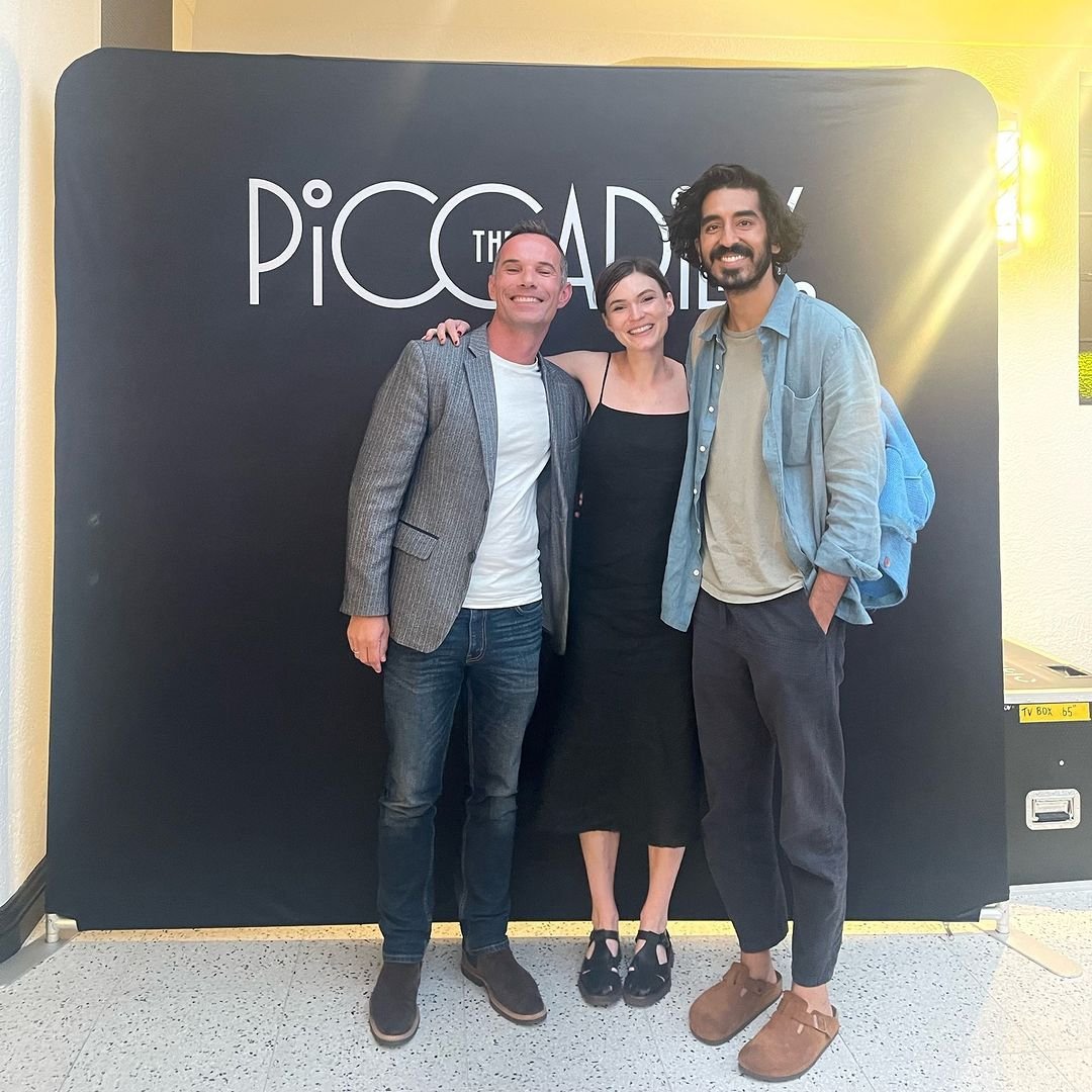 ♻️REPOST <a href="/the_piccadilly/">Piccadilly Cinema</a> 

#DevPatel acompañó a Tilda Cobham-Hervey a promocionar su nueva película #LoneWolf

"Solo algunos de nuestros lugareños acudieron a ver una película 😉 Gracias a Tilda Cobham-Hervey y Matt Hyde por el maravilloso Q&amp;A de 'Lone Wolf' del pasado domingo".
