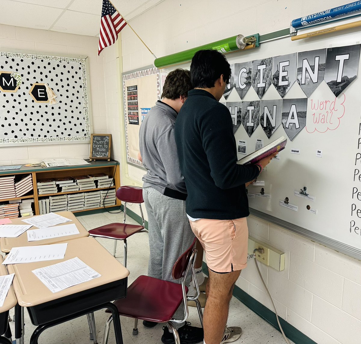 New unit = new vocabulary! 8th graders enjoyed using our interactive Ancient China Word Wall to define new words, practice proper pronunciation, and see visual references. 🌏📖 #WeRBeach #WorldHistory #AncientChina #Matter #YesAnd