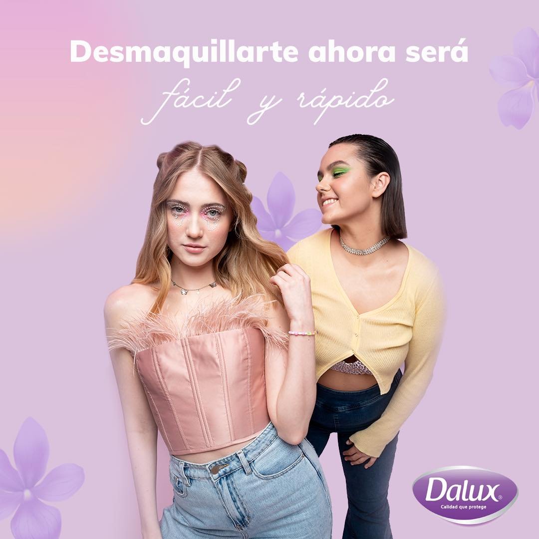 ZuumMx's tweet photo. ¡Adiós a dormir maquillada después de una fiesta y hola a las NUEVAS toallitas desmaquillantes Dalux!
#Dalux #Desmaquillate #ToallitasDesmaquillantes #Libredeparabenos #DesmaquillaEHidrata #UsCottonMexico #nuevas #eliminawaterproof https://t.co/6H4s9Rn4RF