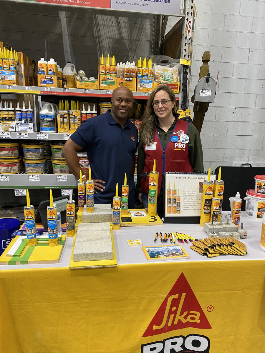 twash_22's tweet photo. Celebrated a great Pro event @Lowes store #750 Kingwood,TX! Thank you for the invite and for always showing support for @Sika. #Fixitonce @Sika_USA https://t.co/72cDdB4NUW