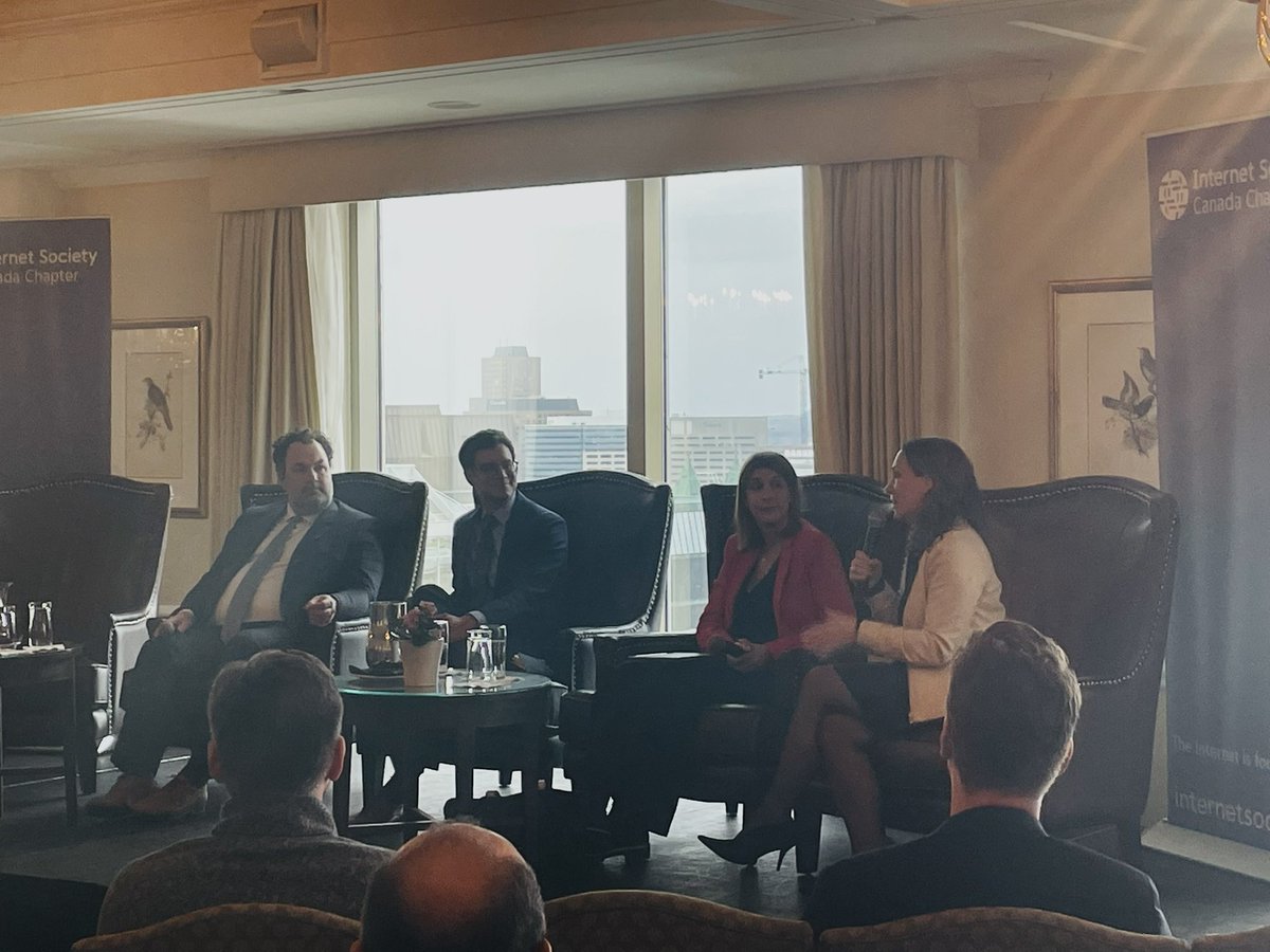 Nicole Foster <a href="/NicoleFosterTO/">Nicole Foster</a> with <a href="/awscloud/">Amazon Web Services</a> answering the last question of the first panel on AI and its potential impact on healthcare #AI