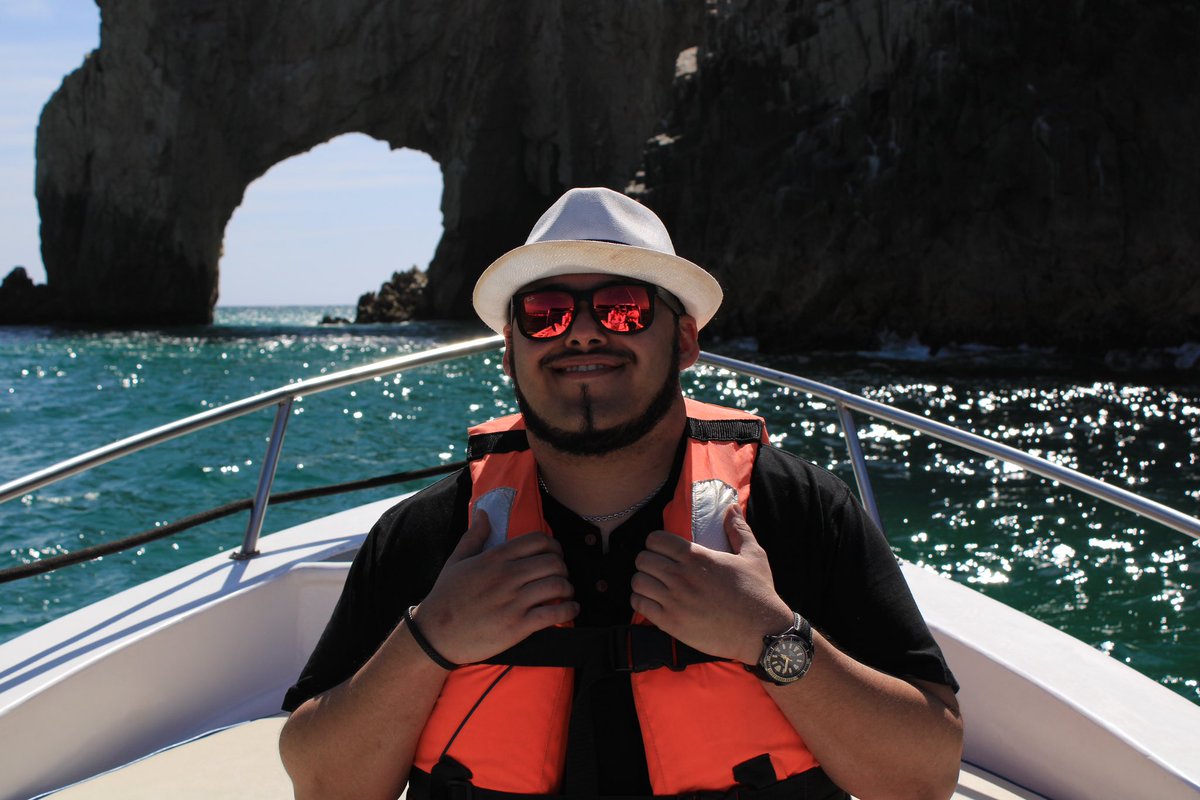 Anthony Márquez tweet media