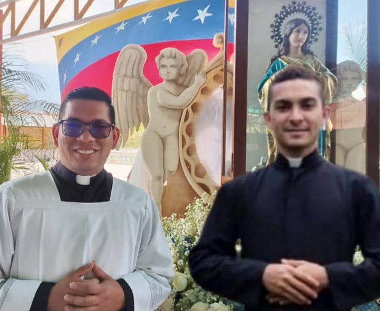 DiocesisSFApure's tweet photo. Seminaristas de nuestra Diócesis que cursan Estudios en el Seminario de Merida, Angel Toro y Godofredo Peña, recibirán Admisión a las Sagradas Órdenes este Martes Santo en la Misa Crismal. ¡Bendito seas, Señor!
#infodiocesis
#29marzo https://t.co/tqBp9LNDHh