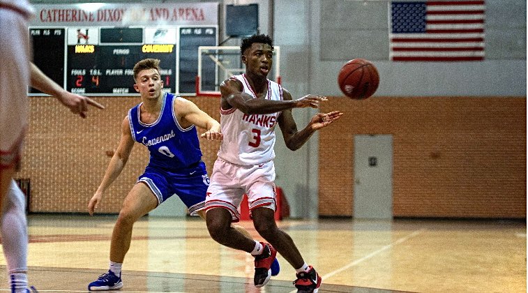 Isaiah0405_'s tweet photo. After a Great Conversation with Coach Richards, I am Truly Blessed and Grateful to Receive a Official Offer from Huntington Hawks ❤️ @HChawksMBB @Coach_ZRichards @WeAreWhitesburg @rparker47 @TheScottWhittle @365_Recruits  @RobMurphy1990 @AlabamaGenerals @PrepHoopsAL https://t.co/MfOqJtwZjY