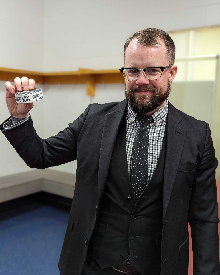MJHLNighthawks's tweet photo. #ICYMI

First #TurnbullCupPlayoffs win! 

Congrats to our coaching team of Kelvin Cech, Ethan Maertens-Poole, and Tyler Anderson on this franchise first!🙌

#takeflight #JoinTheNavy #theMJ https://t.co/bSwdHFTLgn