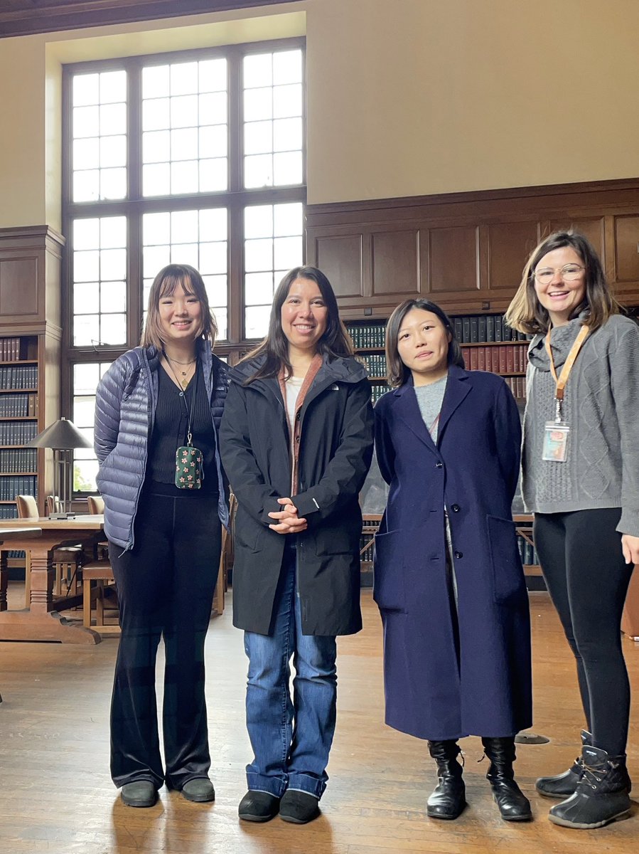 CaltechWiBBE's tweet photo. Last week, we welcomed Dr. Gwyneth Card from @ZuckermanBrain for a coffee chat. Dr. Card was formerly a PhD student in the Dickinson lab, and we learned a lot from her unique experience transitioning from PhD student to @HHMIJanelia  investigator, among many other things. 🪰👩🏻‍🔬 https://t.co/bCzM8rfHD6