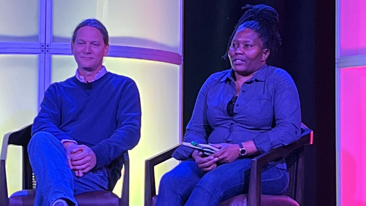 agbt's tweet photo. Mentoring in Science Interactive Panel: @JoNewton89 facilitated a next gen discussion at @AGBT Agriculture 2023 with @MercyKitavi from @michiganstateu, Charlie Messina from @UFPlantbreeding, Justin Hall from @PigImprovement &amp; @Monica_CIAT from @BiovIntCIAT_eng #AGBTAg23 #AGBTAg https://t.co/VTJ4sqDalI