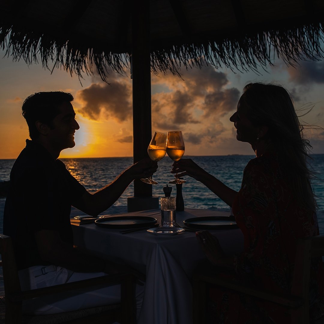 Sunset view

📸Fushifaru Maldives 

#fushifaru #lhaviyaniatoll #fushifarumaldives #feelingfantastic  #sunsetvibes #Sunnysideoflife  #maldivianchic #maldives #tasteoffushifaru