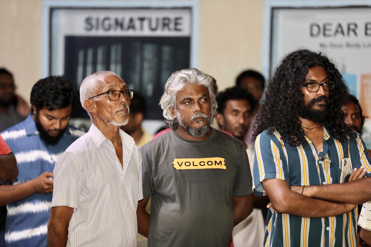 adduXfiles's tweet photo. sarukaaraai medhu oih hiyhama jehun rayyithun haama kohdhiny votun. Guriadhoo by-election akee efadha furusatheh. Guriadhoo eh azumehgai gadha hivvaruga saabithve masahkathuga eba thibeem @shaaxibrahim ah vote dhevvavaa!
#VoteForshaaxibrahim
#VoteNo2 ✔
@shaaxibrahim https://t.co/NkNLzZc2yd