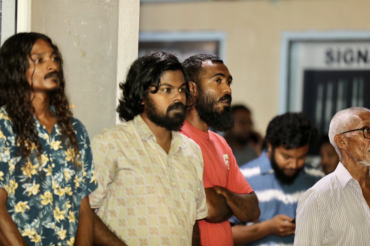 adduXfiles's tweet photo. sarukaaraai medhu oih hiyhama jehun rayyithun haama kohdhiny votun. Guriadhoo by-election akee efadha furusatheh. Guriadhoo eh azumehgai gadha hivvaruga saabithve masahkathuga eba thibeem @shaaxibrahim ah vote dhevvavaa!
#VoteForshaaxibrahim
#VoteNo2 ✔
@shaaxibrahim https://t.co/NkNLzZc2yd