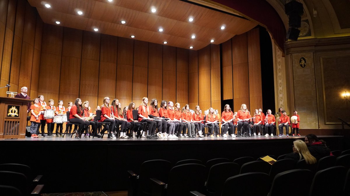 We were fortunate to watch some incredible musicians from <a href="/WCCAMusic/">WCCA</a> and Anderdon Public School this afternoon at MusicFest! Thank you for having us and congratulations to all participants. 🎶
@ErinKellyGECDSB